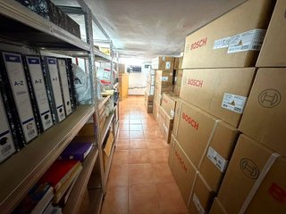 Local comercial en venta en Pryconsa - Poligono Europa en Alcalá de Henares