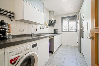 Piso en venta en Colores - Entreparques en Sevilla