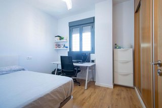 Piso en venta en Colores - Entreparques en Sevilla