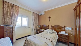 Piso en venta en Parque Victoria Eugenia en Málaga