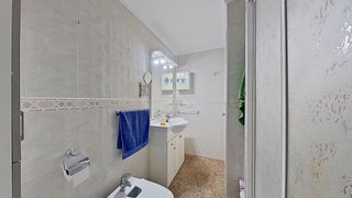 Piso en venta en Parque Victoria Eugenia en Málaga
