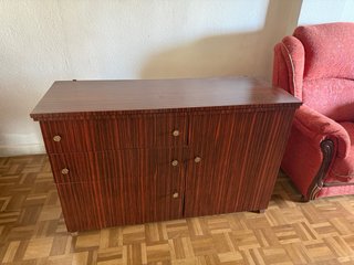 Máquina de coser Alfa antigua