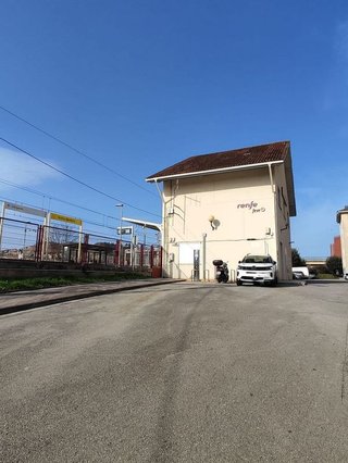 Local comercial en venta en Peñacastillo - Nueva Montaña en Santander