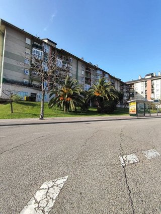 Local comercial en venta en Peñacastillo - Nueva Montaña en Santander