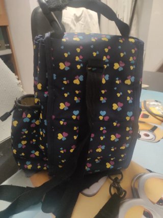 Mochila infantil con estampado de tréboles