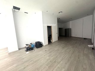 Local comercial en alquiler en Centro en Elche