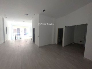 Local comercial en alquiler en Centro en Elche