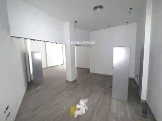 Local comercial en alquiler en Centro en Elche
