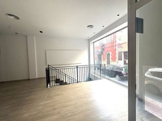 Local comercial en alquiler en Centro en Elche