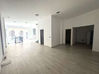 Local comercial en alquiler en Centro en Elche