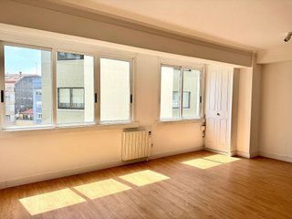 Piso en venta en Falperra - Santa Lucía en Coruña (A)