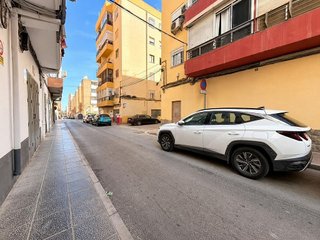 Local comercial en venta en Los Ángeles - Cruz de Caravaca en Almería