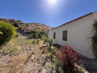 Terreno en venta en Pizarra