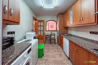 Piso en venta en Nueva Andalucía en Almería