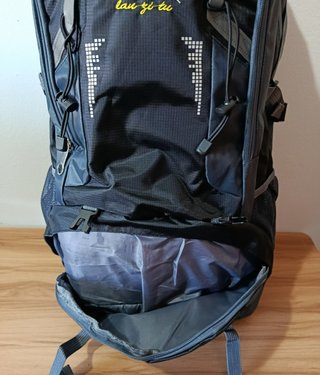 Mochila de trekking 60L nueva