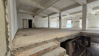 Edificio en venta en Pilas