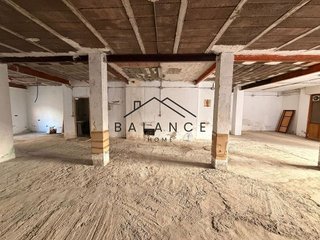 Local comercial en venta en Campoamor en Alicante