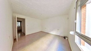 Piso en venta en La Creu del Grau en Valencia