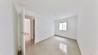 Piso en venta en La Creu del Grau en Valencia