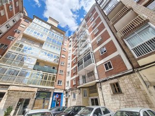 Piso en venta en Hospital - G3 - G2 en Burgos