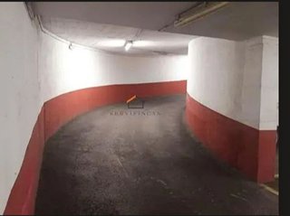 Garaje en venta en Los Rosales en Madrid
