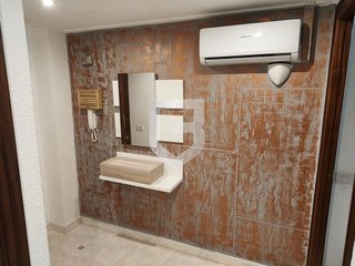 Local comercial en venta en Piscinas en Villarreal