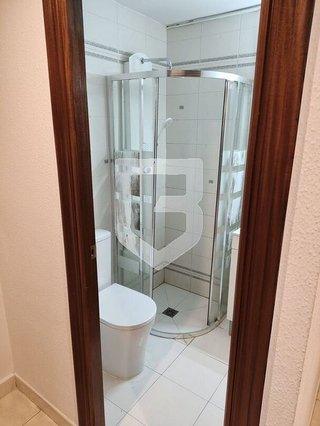 Local comercial en venta en Piscinas en Villarreal