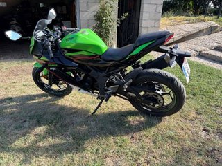 Kawasaki Ninja 125cc Deportiva Verde/Blanca