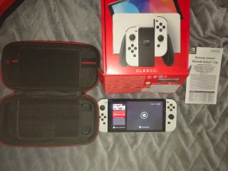 Nintendo Switch OLED Blanca y Negra