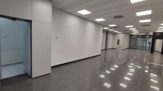 Local comercial en alquiler en Buñol
