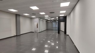 Local comercial en alquiler en Buñol