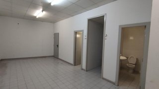 Local comercial en alquiler en Buñol