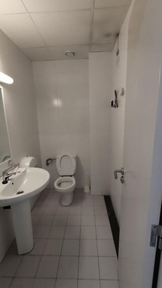 Local comercial en alquiler en Buñol