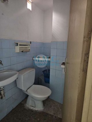 Local comercial en venta en Barrio Alto - San Félix - Oliveros - Altamira en Almería