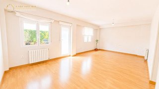 Piso en venta en Ensanche - Diputación en Alicante