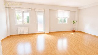 Piso en venta en Ensanche - Diputación en Alicante
