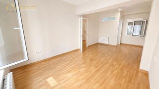 Piso en venta en Ensanche - Diputación en Alicante