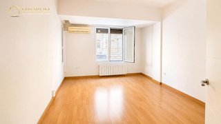 Piso en venta en Ensanche - Diputación en Alicante