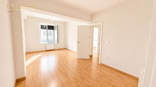Piso en venta en Ensanche - Diputación en Alicante