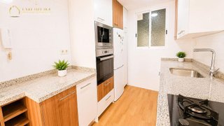 Piso en venta en Ensanche - Diputación en Alicante