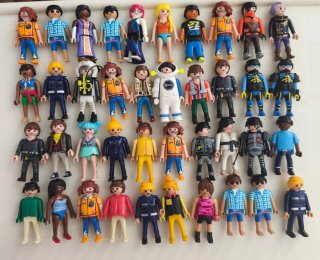 Playmobil- lote 4 de 40 figuras variadas