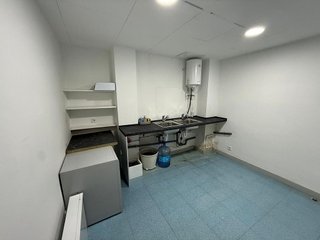 Oficina en alquiler en Eixample Nord – La Devesa en Girona