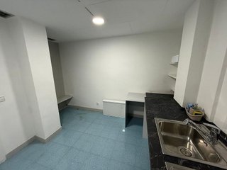 Oficina en alquiler en Eixample Nord – La Devesa en Girona