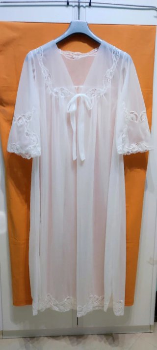 Completo vintage 4/L bianco