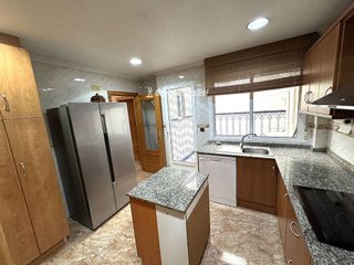 Casa adosada en venta en Catral