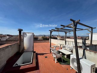 Casa adosada en venta en Catral