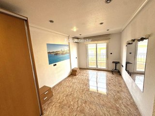 Casa adosada en venta en Catral
