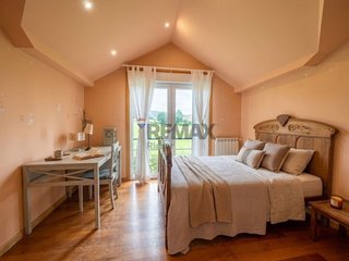 Chalet en venta en Brión