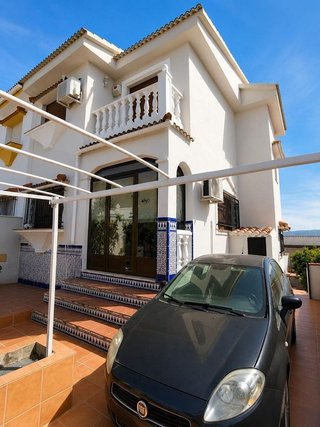 Chalet en venta en Padul