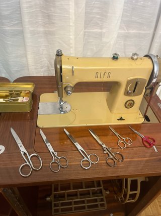 Máquina de coser Alfa 1950